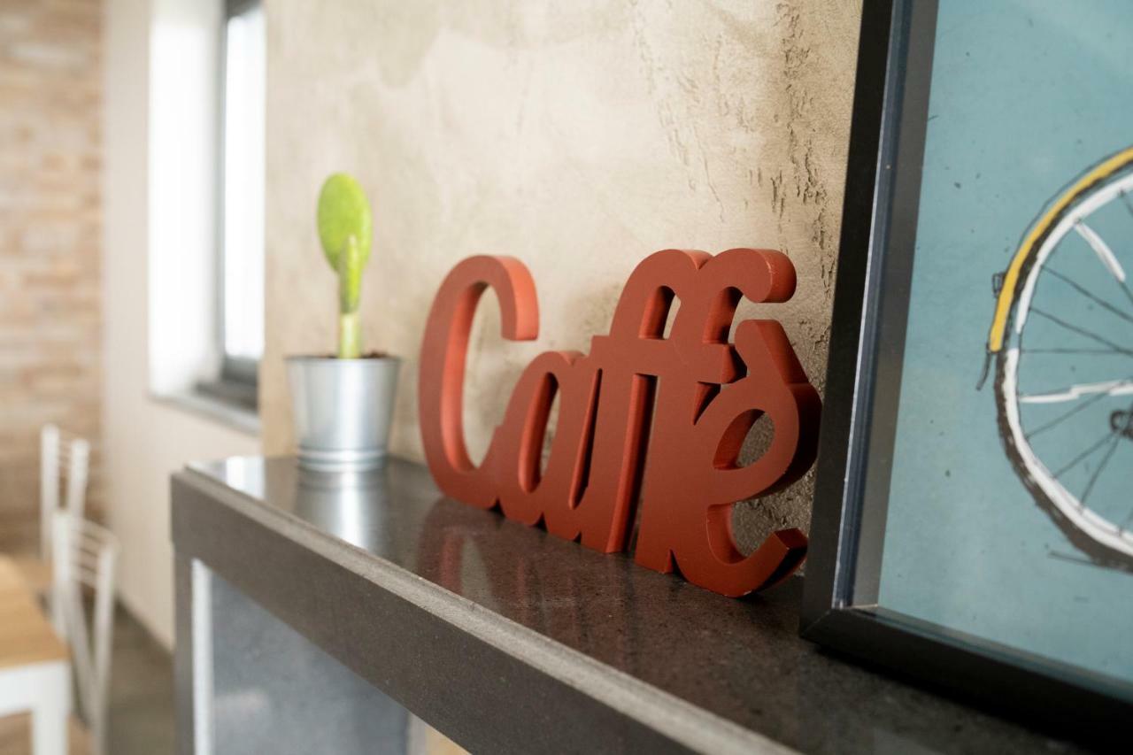 Anna & Alfredo Bed And Breakfast Дзаферана Етнеа Екстериор снимка